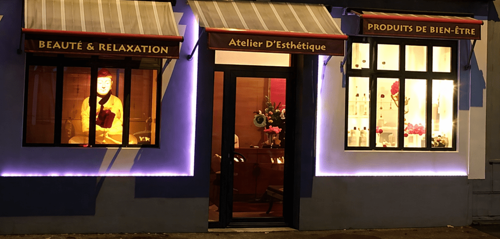 Façade vitrine d’un institut de beauté atelier esthétique à Ivry-sur-Seine 94200 avec espace bien-être et soins esthétiques