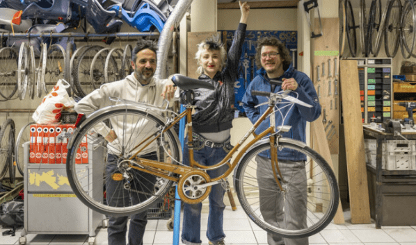 atelier-velo-solidaire-la-bidouille-vitry-sur-seine-equipe.jpg-1