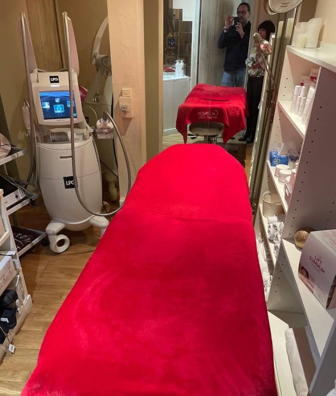 matériel de soin de La Bichonnerie – Coiffeur à Ivry