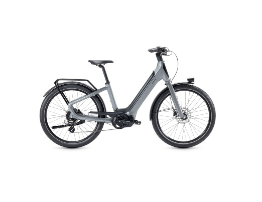 Vélo électrique urbain gris pour déplacements quotidiens et mobilité douce