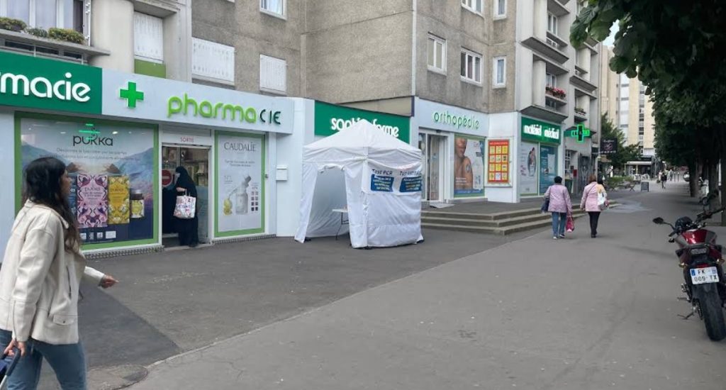 vu de face PHARMACIE ABISROR I Vitry-sur-Seine 94 .