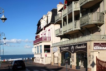 NORMANDY ESTATE VILLERS SUR MER2
