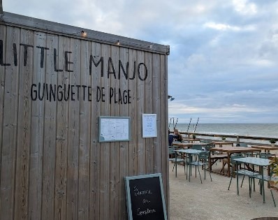 vue de face LITTLE MANJO LA PLAGE