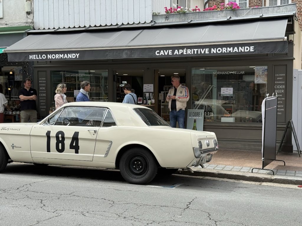 Hello Normandy La Cave