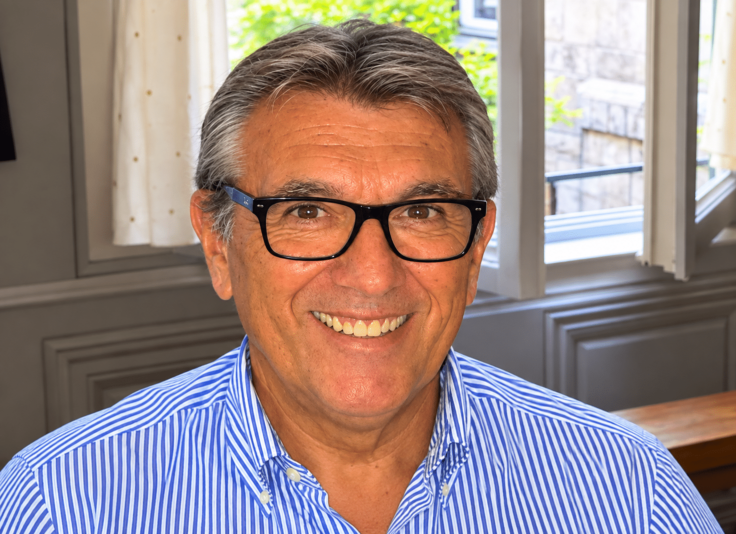Jean-Charles Diéterlé souriant, portrait professionnel